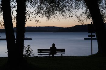 03-08-ulrichhoelscher-ensom